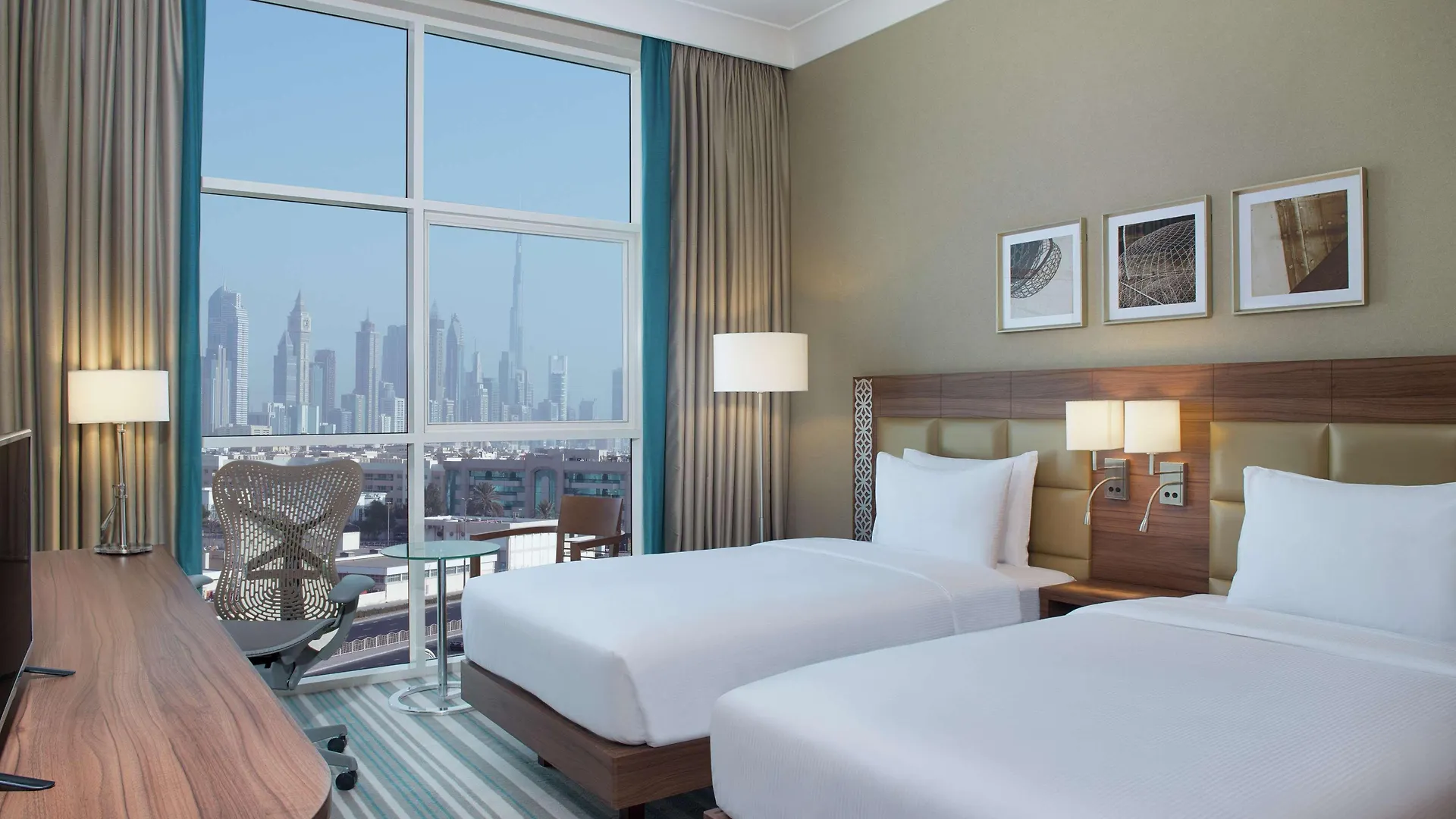 Hilton Garden Inn Dubai Jumeirah