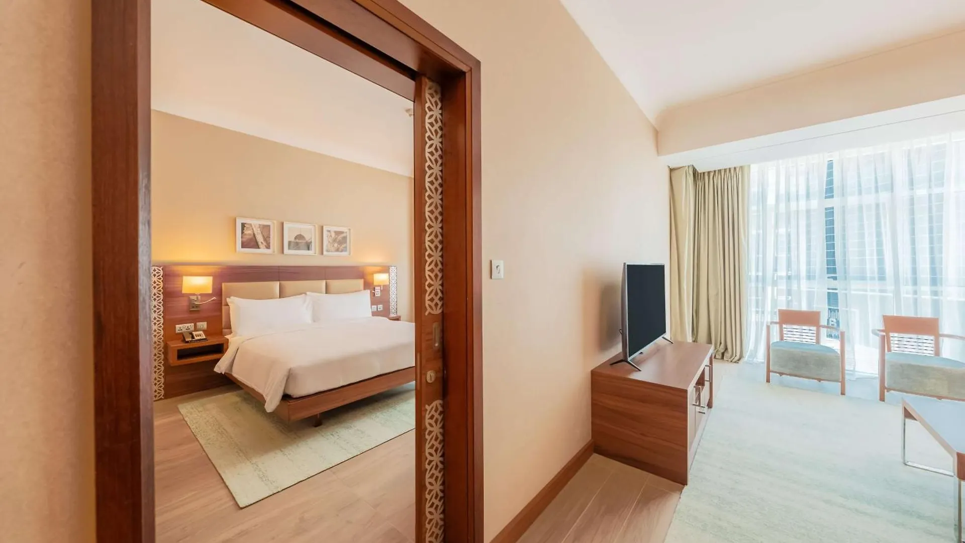 Hotel Hilton Garden Inn Dubai Jumeirah