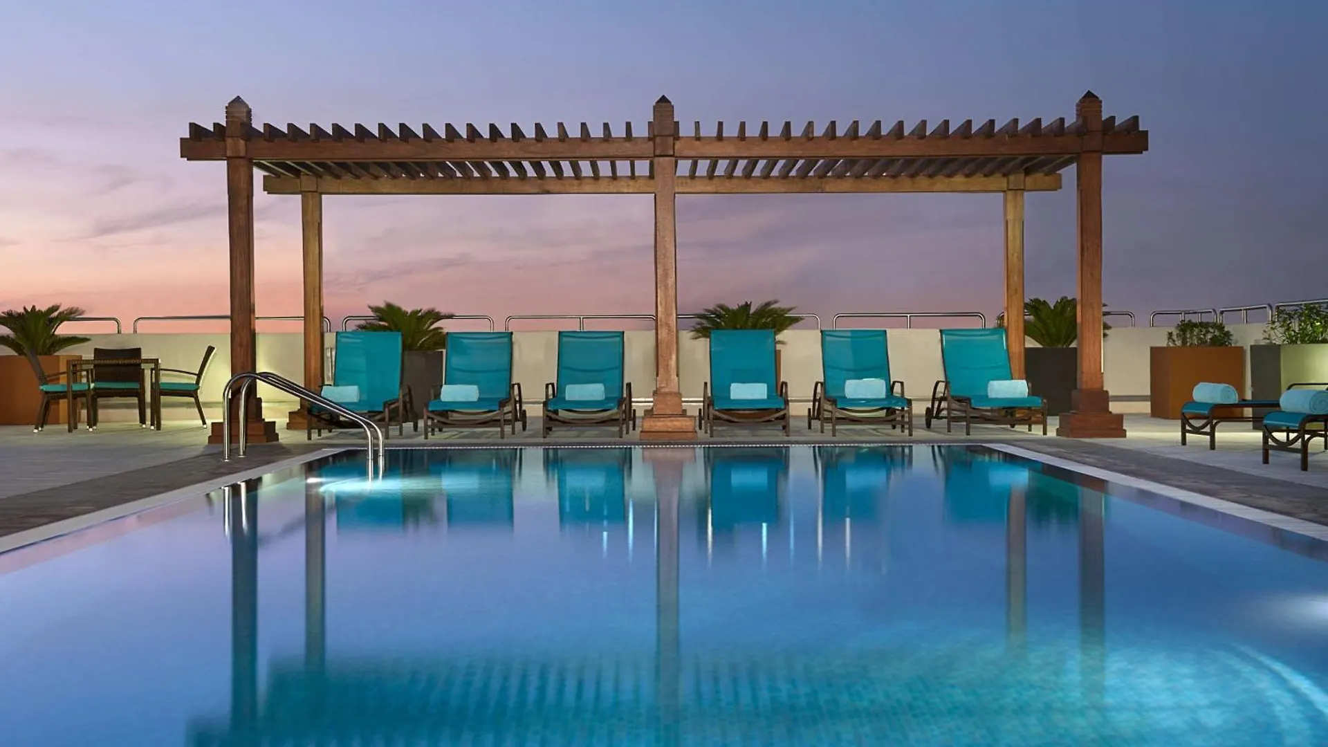 Hilton Garden Inn Dubai Jumeirah 4*,  Spojené arabské emiráty