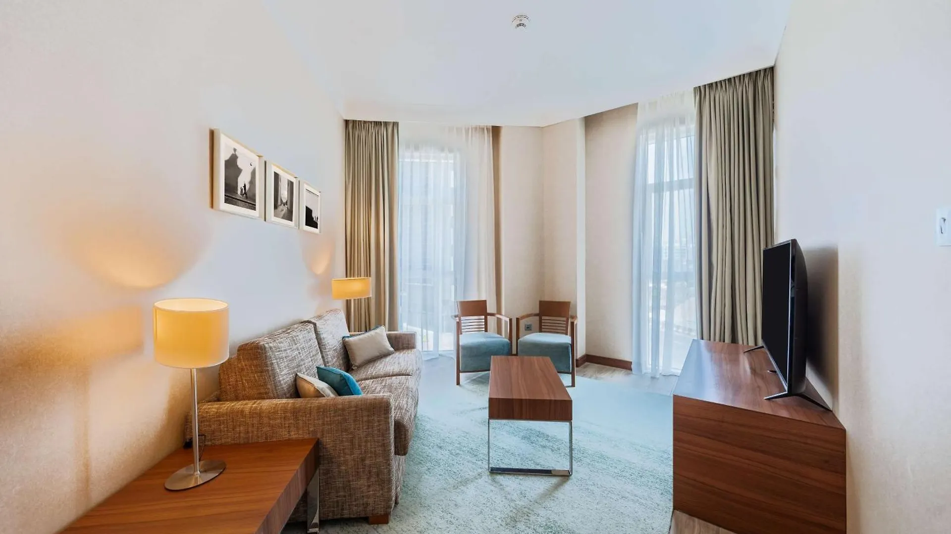 Hilton Garden Inn Dubai Jumeirah 4*,  Spojené arabské emiráty
